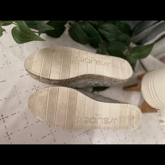 J/Slides - Picture 5 of 5